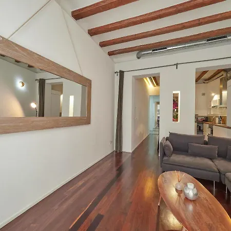 Alessandra Ramblas Apartment Barcelona