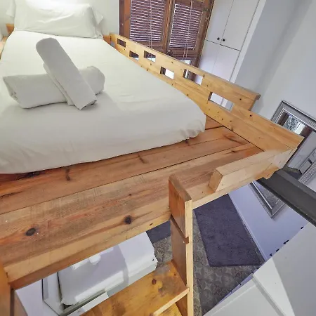 Alessandra Ramblas Apartment *