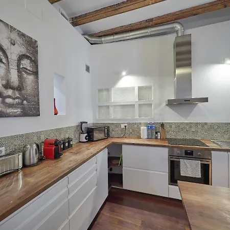 Alessandra Ramblas Apartment Barcelona